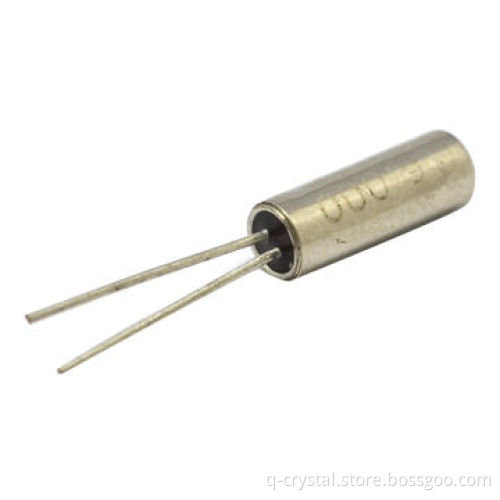 Crystal Resonators, 2 x 6mm Size, 6MHz Frequency, 20pF Loading Capacitance, High Precision
